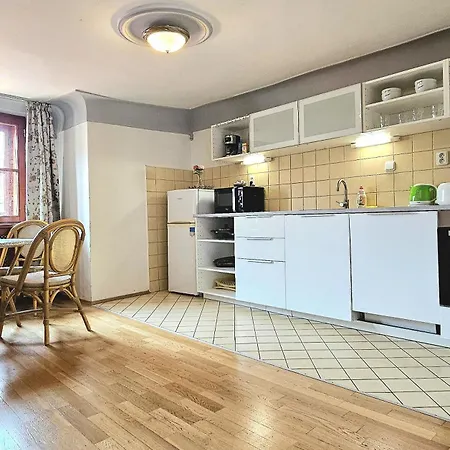 Apartment Historic Centre Viii *